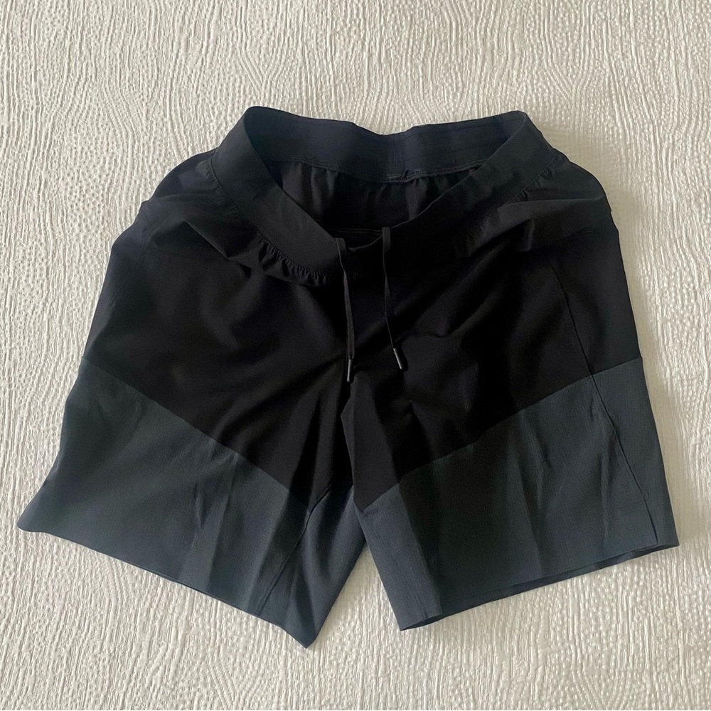LULULEMON BATHING SUIT 9” LINERLESS